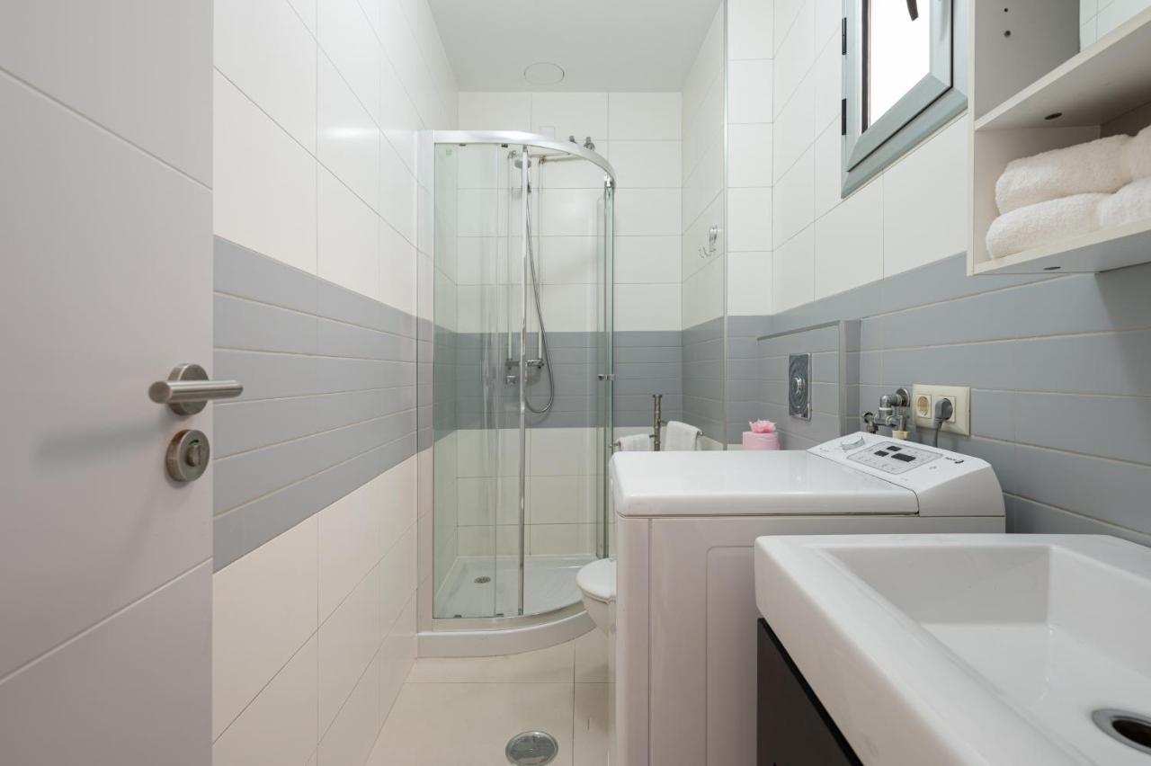 Homeforguest Two-Bedroom Apartment In The Heart Of Triana Las Palmas de Gran Canaria Exterior foto